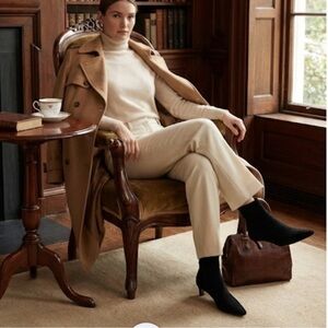 Madewell Black Suede Kitten Heel Pointed Toe Ankle Boots Back Zip Size 7.5